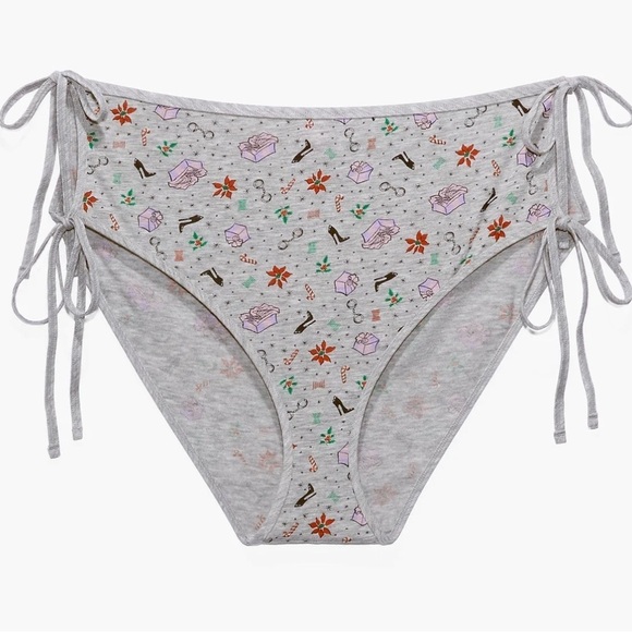 Savage x fenty TIS THE SAVAGE HOT SHORT - Picture 5 of 5